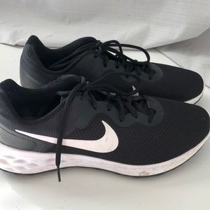 Nike Air Zoom Pegasus sneakers
